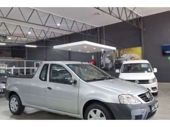 2021 nissan np200 1.5 dci safety pack