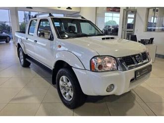 2020 nissan np300 2.5 tdi 4x4 double-cab