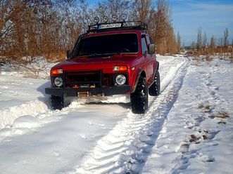 ваз / lada 2121 нива 1989
