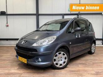 peugeot 1007, 1.4 exclusive / slechts 114 dkm! / zeer nette staat!