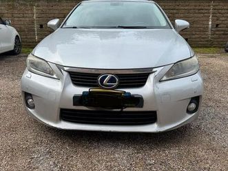 lexus ct 200