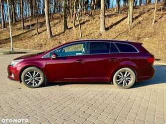 toyota avensis 2.0 premium eu5 ms