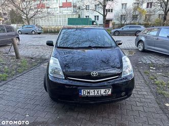 toyota prius 1.5 vvt-i sol