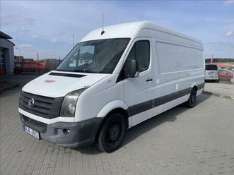 volkswagen crafter 2,0 tdi 120kw polointegrovaný skříň - skříň nafta