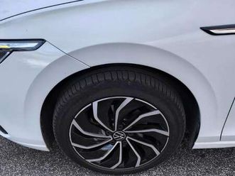 golf viii 2020 2.0 tdi style 115cv dsg