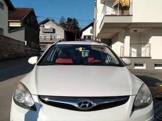 hyundai i30 cw 1,6 crdi, 2011 god.