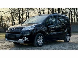 peugeot partner tepee 1.6 vti outdoor euro5 friss vezérlés és olaj. panorámatető. tolatóradar. akár 3 év garancia