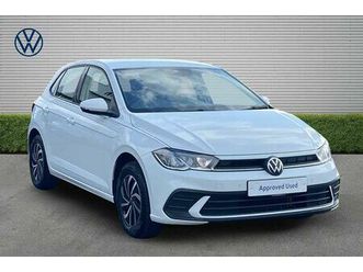volkswagen polo - 1.0 tsi life 5dr