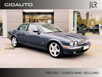 xj 2.7 d v6 executive uniproprietario !!!