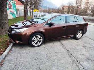 toyota avensis 2,0 d4-d touring sport