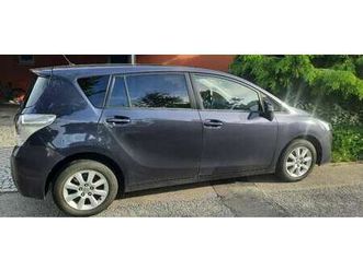 toyota verso 1.6 d-4d skyview edition