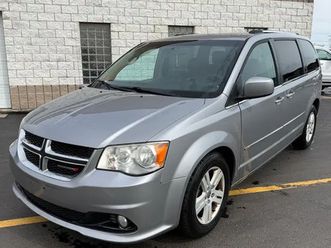 2013 dodge grand caravan crew