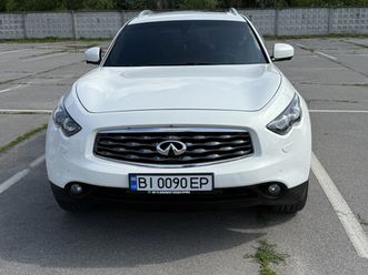 infiniti fx 30 2011