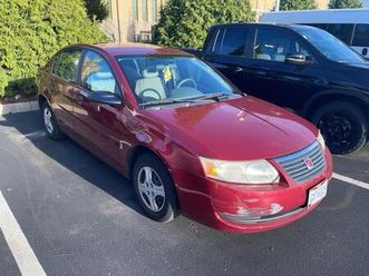 used 2005 saturn ion 1