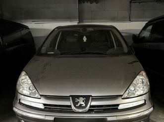 peugeot 807
