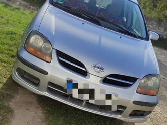 nissan almera tino 2002