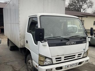 isuzu nqr 2008