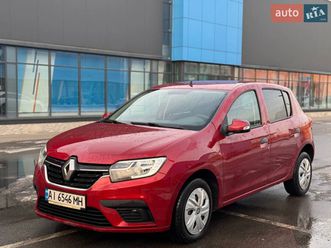 renault sandero 2019