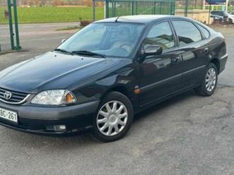 ② toyota avensis 2l essonce airco — toyota — 2ememain