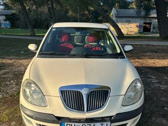 lancia y 1,3 16v jtd multijet
