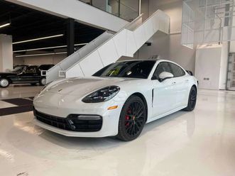 porsche panamera 4s awd * масажи* подгрев* обдухване*