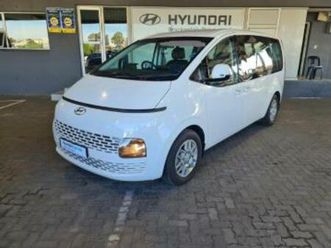 2.2d executive 9-seater