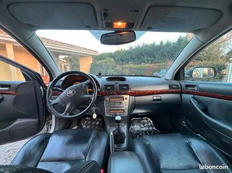 toyota avensis break (t25) - 2.2 d-4d 150cv