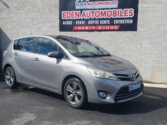 toyota verso 1.6 d4-d 112 7 places garantie 3 mois