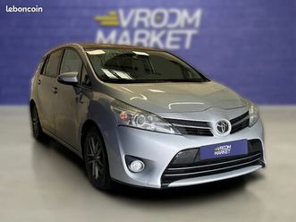 toyota verso feel 112 d-4d skyview suivi complet-regulateur,limiteur-bluetooth-clim auto