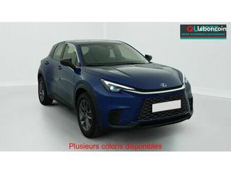 lexus lbx 2wd business