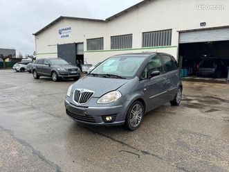 lancia musa 1.4 95 poltrona frau