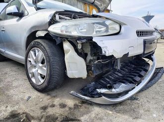 renault fluence 1.6 16v 2011 gpl avariat sanpetru