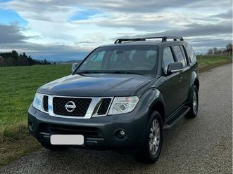 nissan pathfinder le