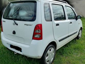 suzuki wagon r+ 4x4 essence
