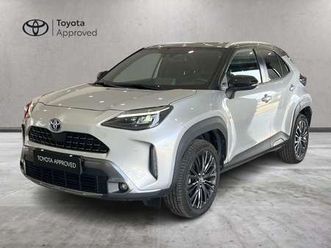 yaris cross 1.5h adventure fwd 116cv e-cvt