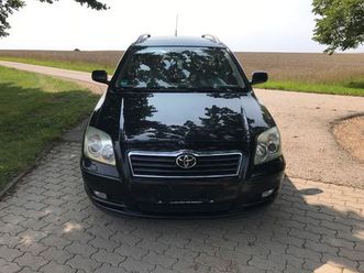 toyota avensis 2,4 automatic