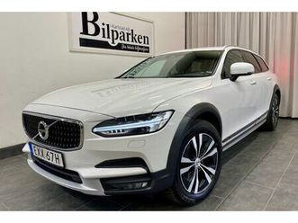 d4 awd geartronic momentum euro6 190hk/ 360cam/ gps