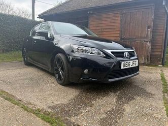 1.8 200h sport cvt euro 6 (start/stop) 5dr