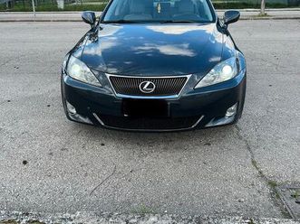 lexus is 220d luxury