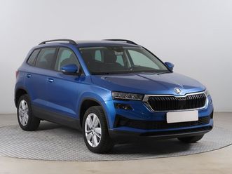 skoda karoq ambition plus 1.5 tsi automat, serv.kniha, navigácia