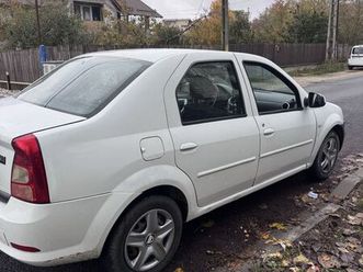 vand logan an 2012 topoloveni