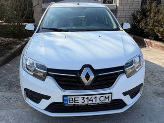 renault sandero 2019