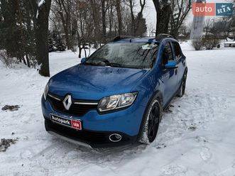 renault sandero 2016