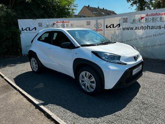 aygo x business edition+automatik+rückfahrkamer