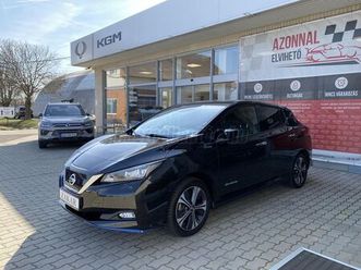 nissan leaf tekna e+ 62kwh (automata) törésmentes. gyári fényezés! 2db töltő! vonóhorog kerékpárszállításra!