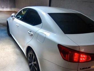 lexus is 220 d 140000 km
