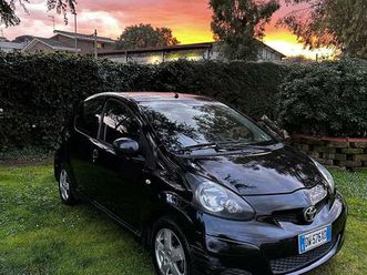 toyota aygo 1.0 12v vvt-i 5 porte sol