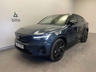 volvo ec40 twin motor performance ultra black / loungepaket / panoramaglast