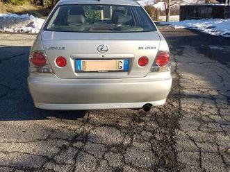 is i 1999 berlina 2.0
