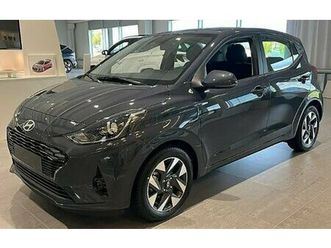 hyundai i10 1.0 mpi mt essential my25 inkl dubbade vinterhjul |